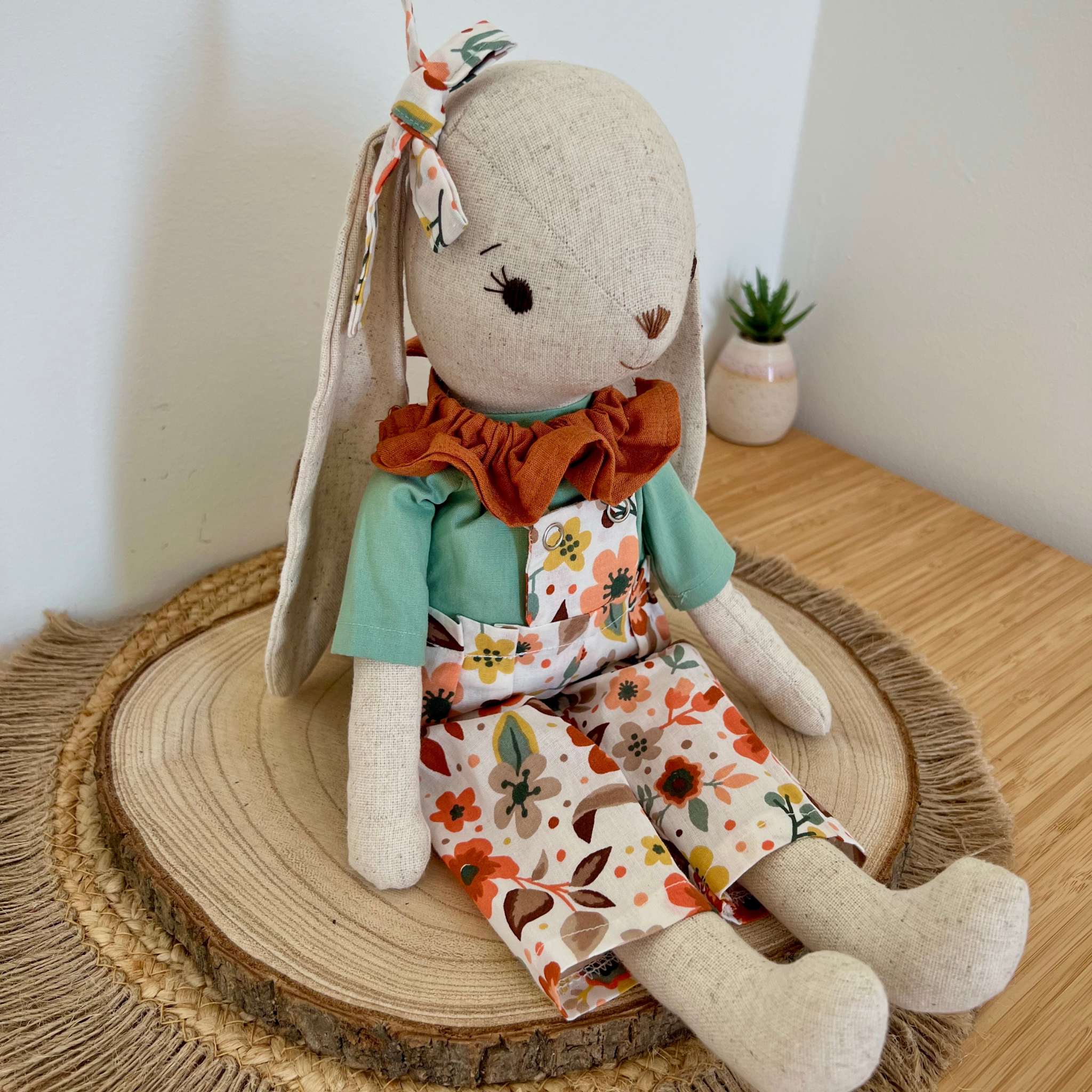 Lina das Kuschelhäschen