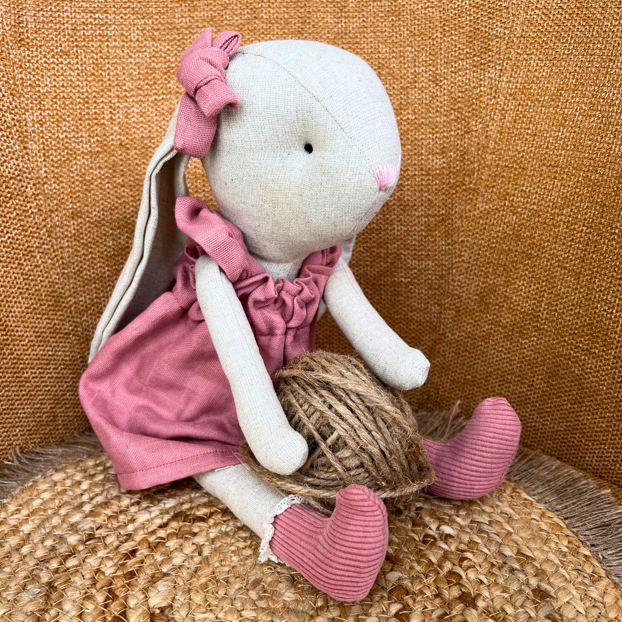 Rosie das Kuschelkaninchen