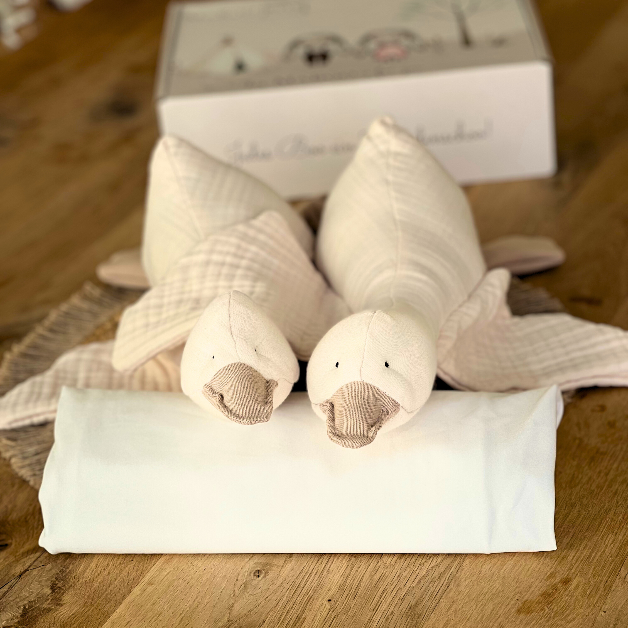 Lilly die Kuschelente