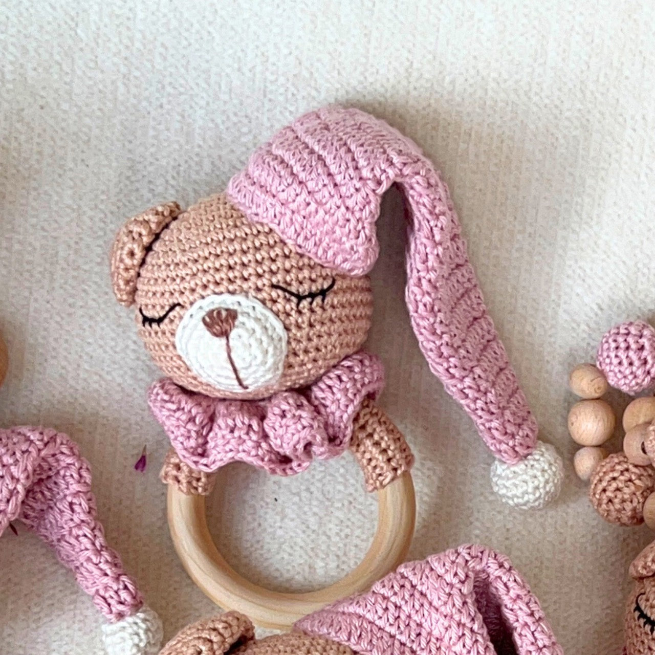 Greifling / Rassel Schlummer-Teddy Lila